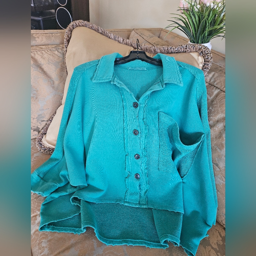 NWOT Free People Short Sleeve Sweatshirt with Front Buttons Green